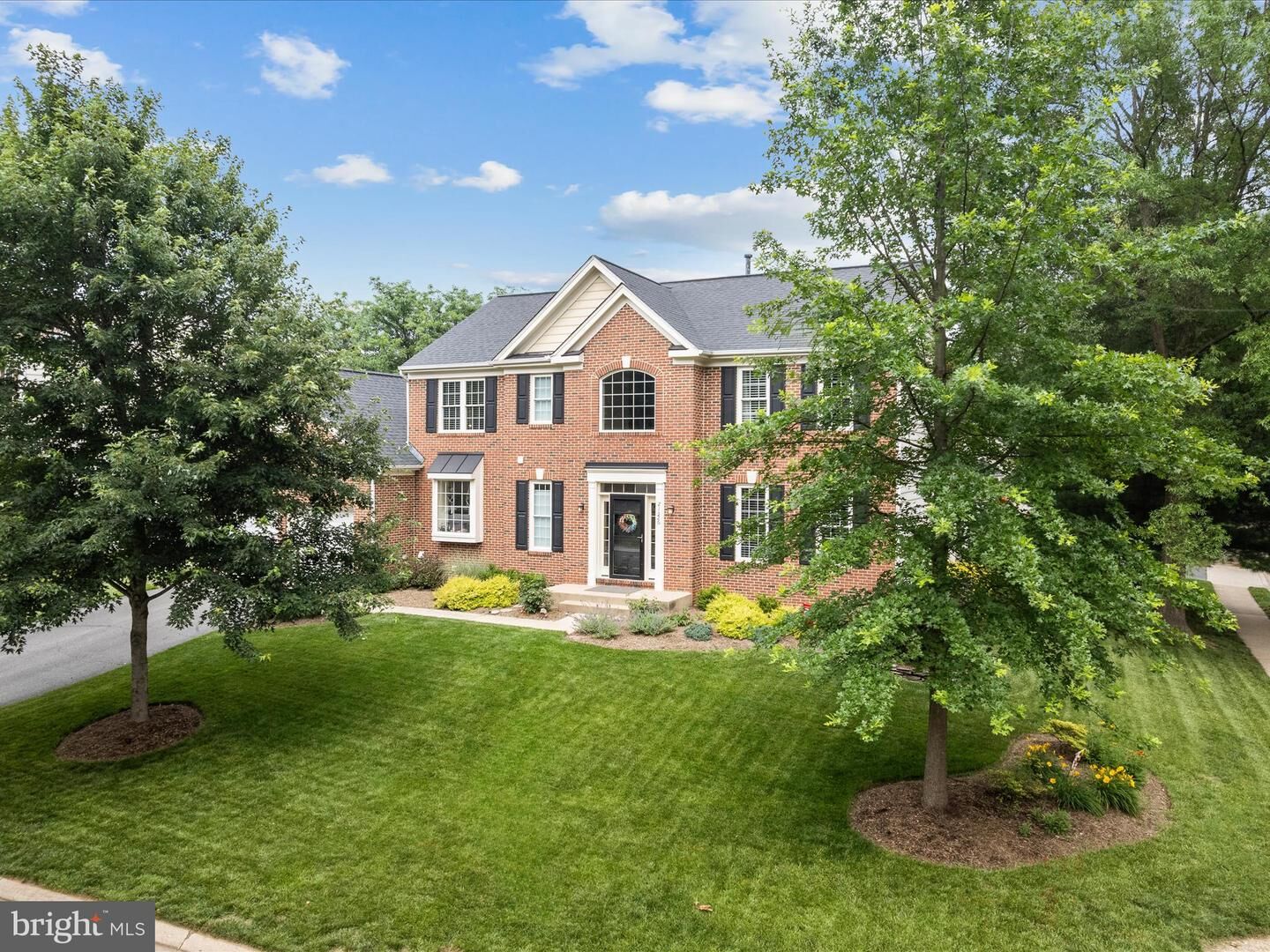 Property Photo:  21526 Golden Autumn Place  VA 20148 
