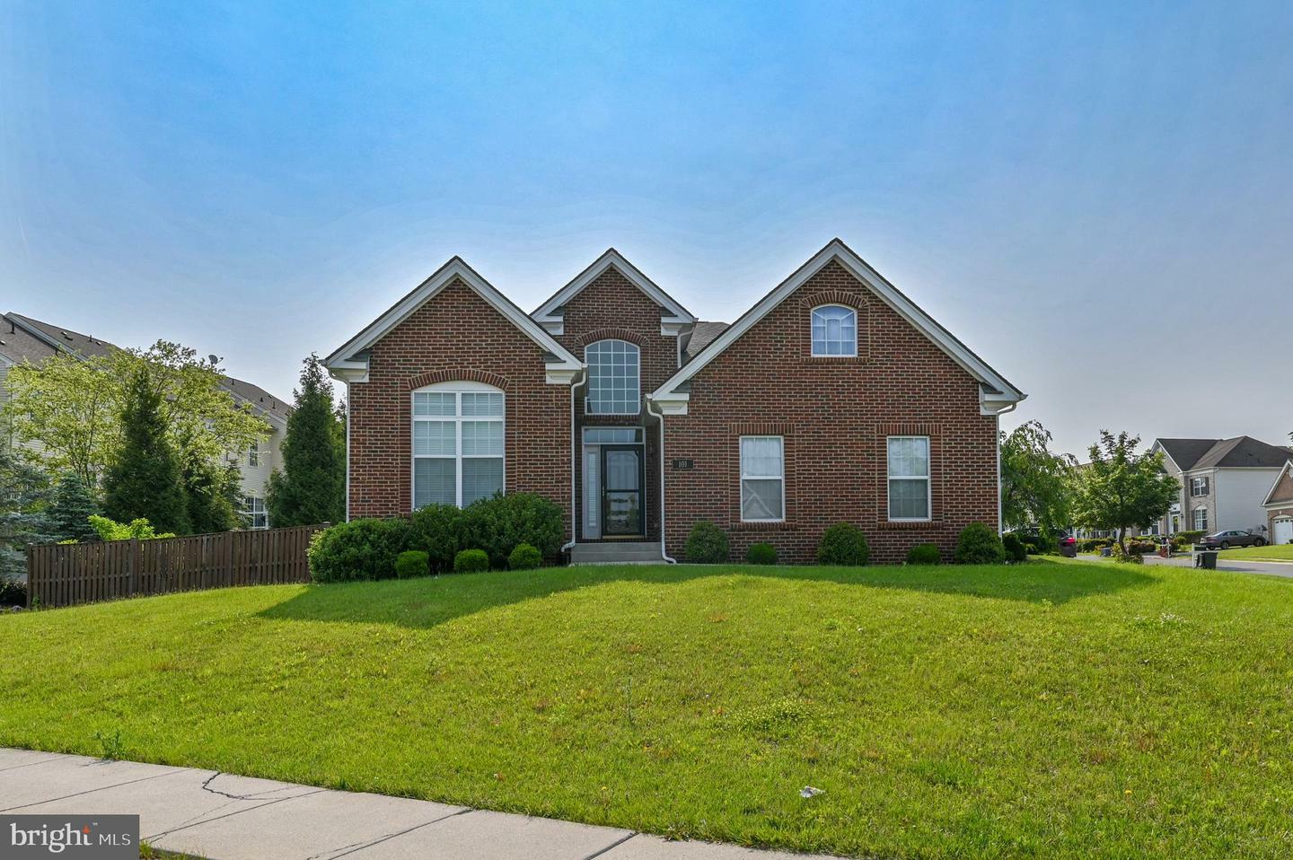 Property Photo: 101 Station Terrace E WV 25403