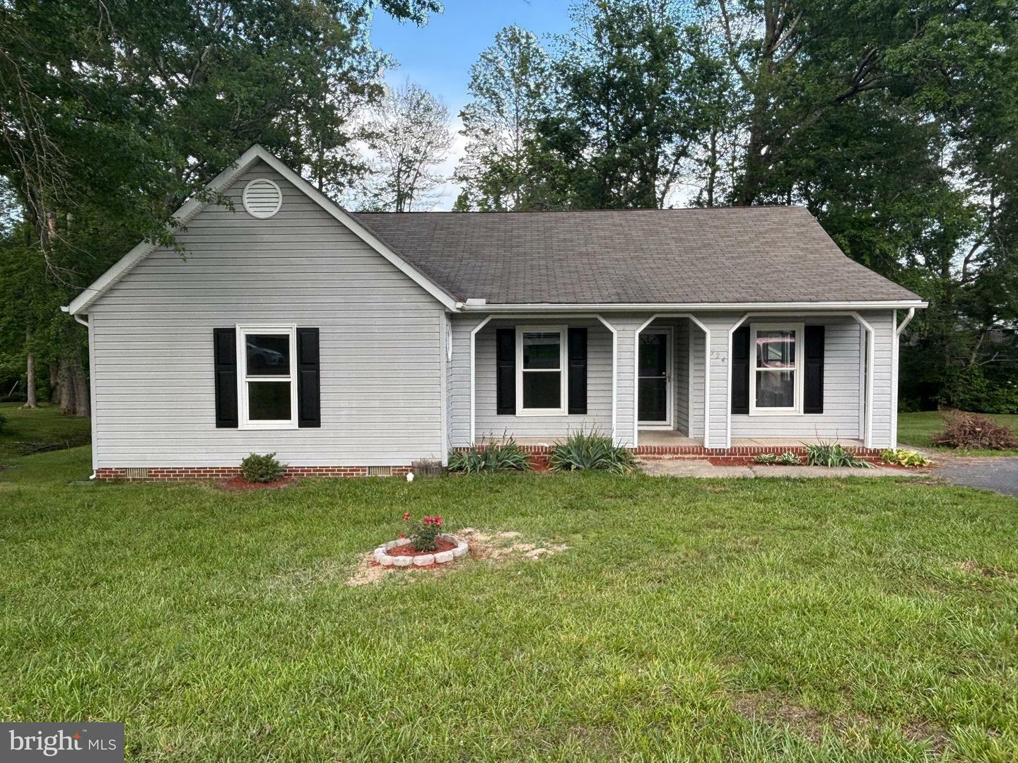 Property Photo: 524 Halleck Street VA 22407
