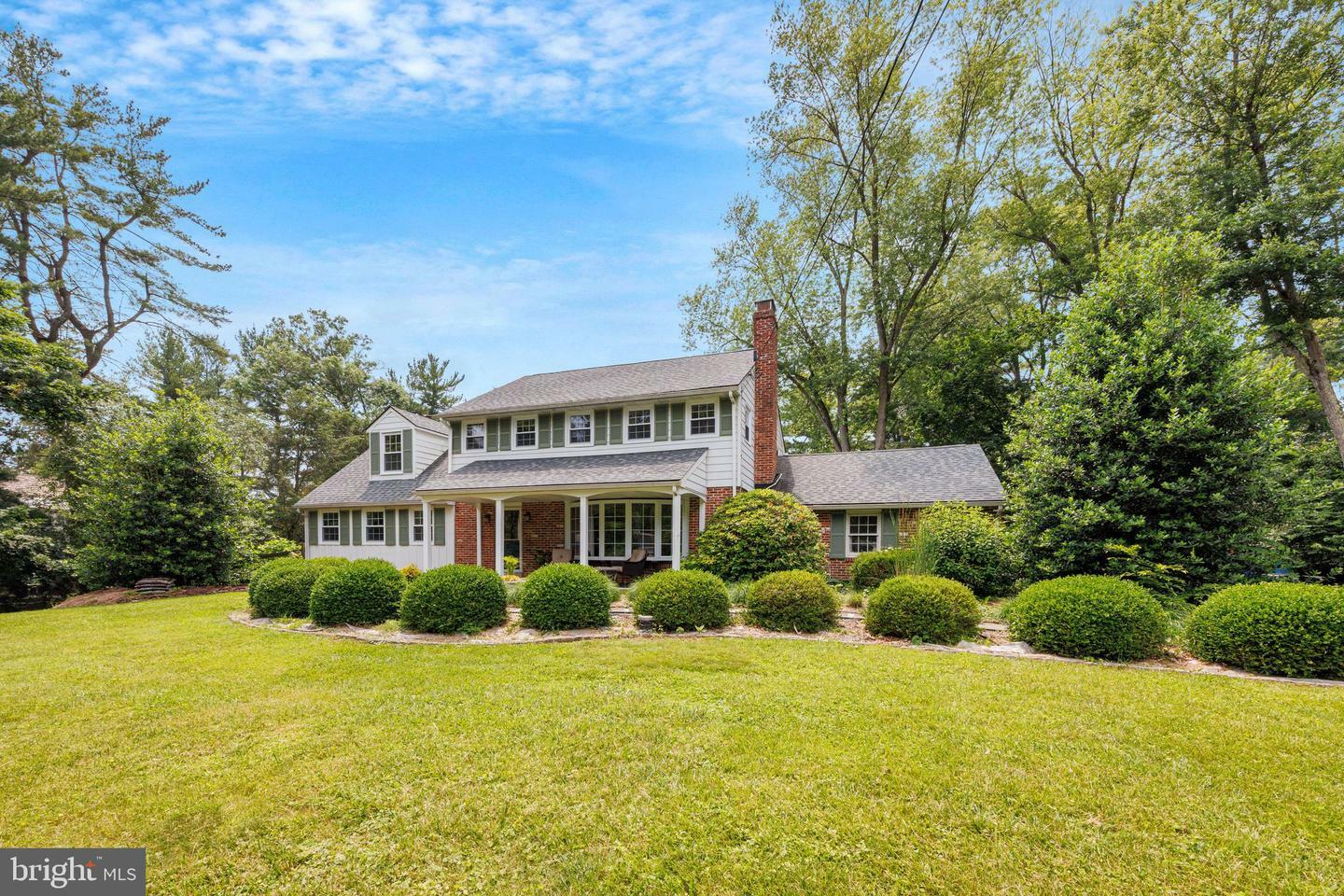 Property Photo: 30 Well Fleet Way PA 19063