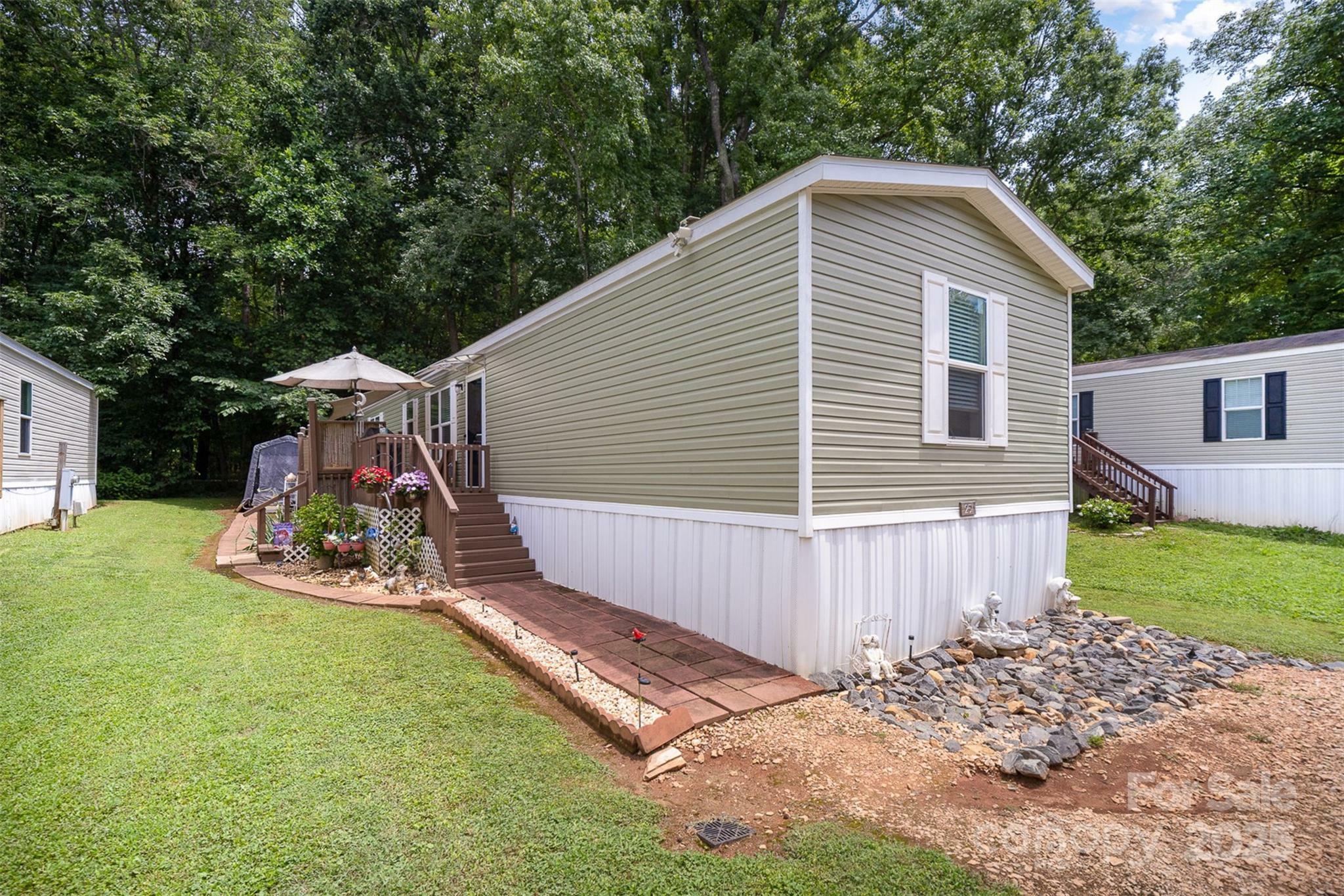 Property Photo: 251 Birch Tree Road SC 29710