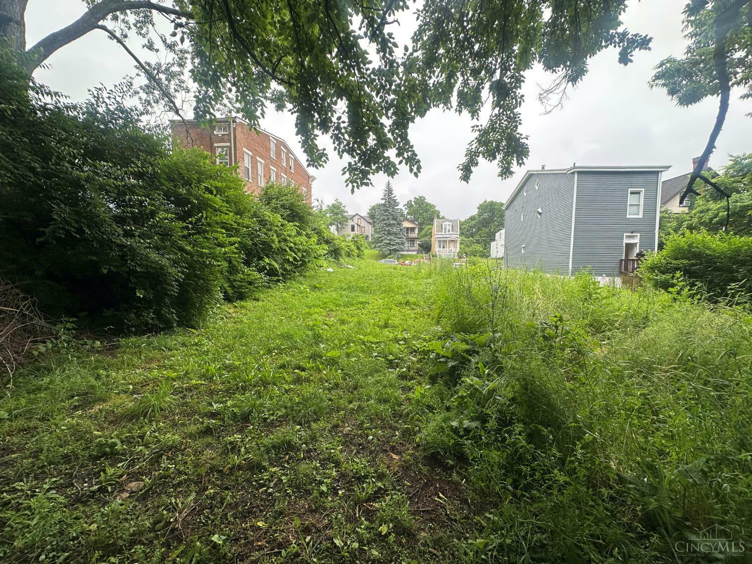 Property Photo: 963 Wells Street OH 45205