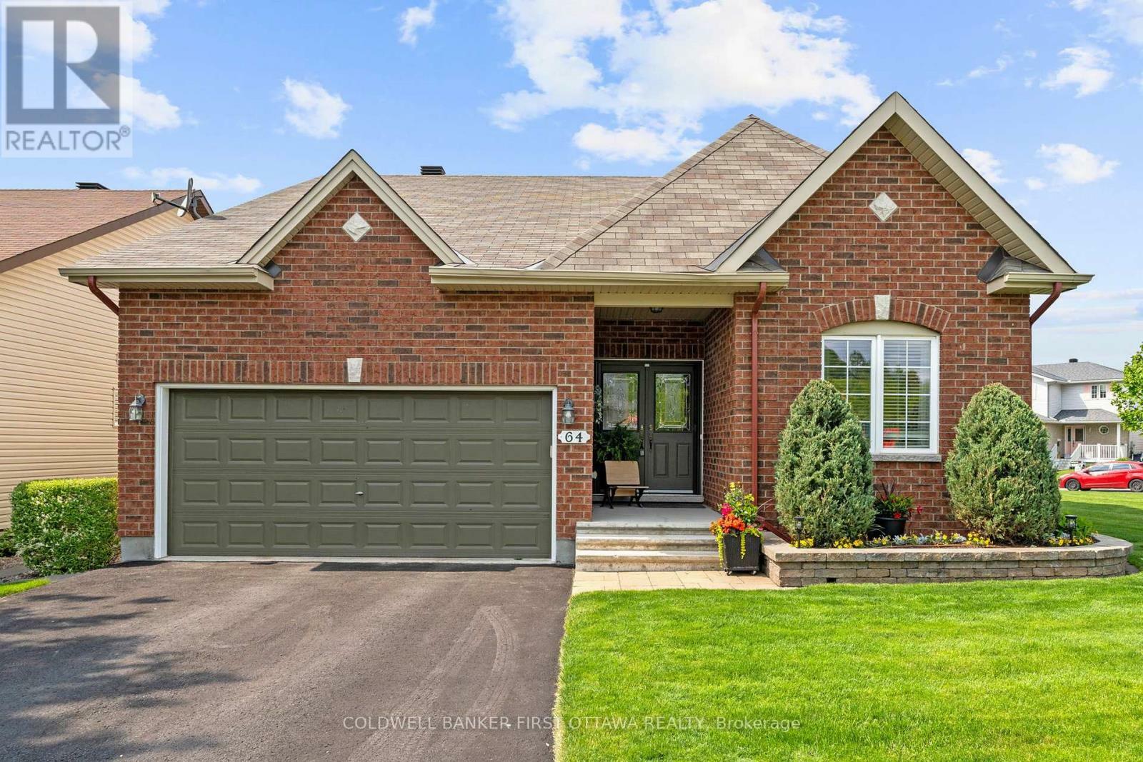Property Photo: 64 Moe Robillard Street ON K7S 0C7