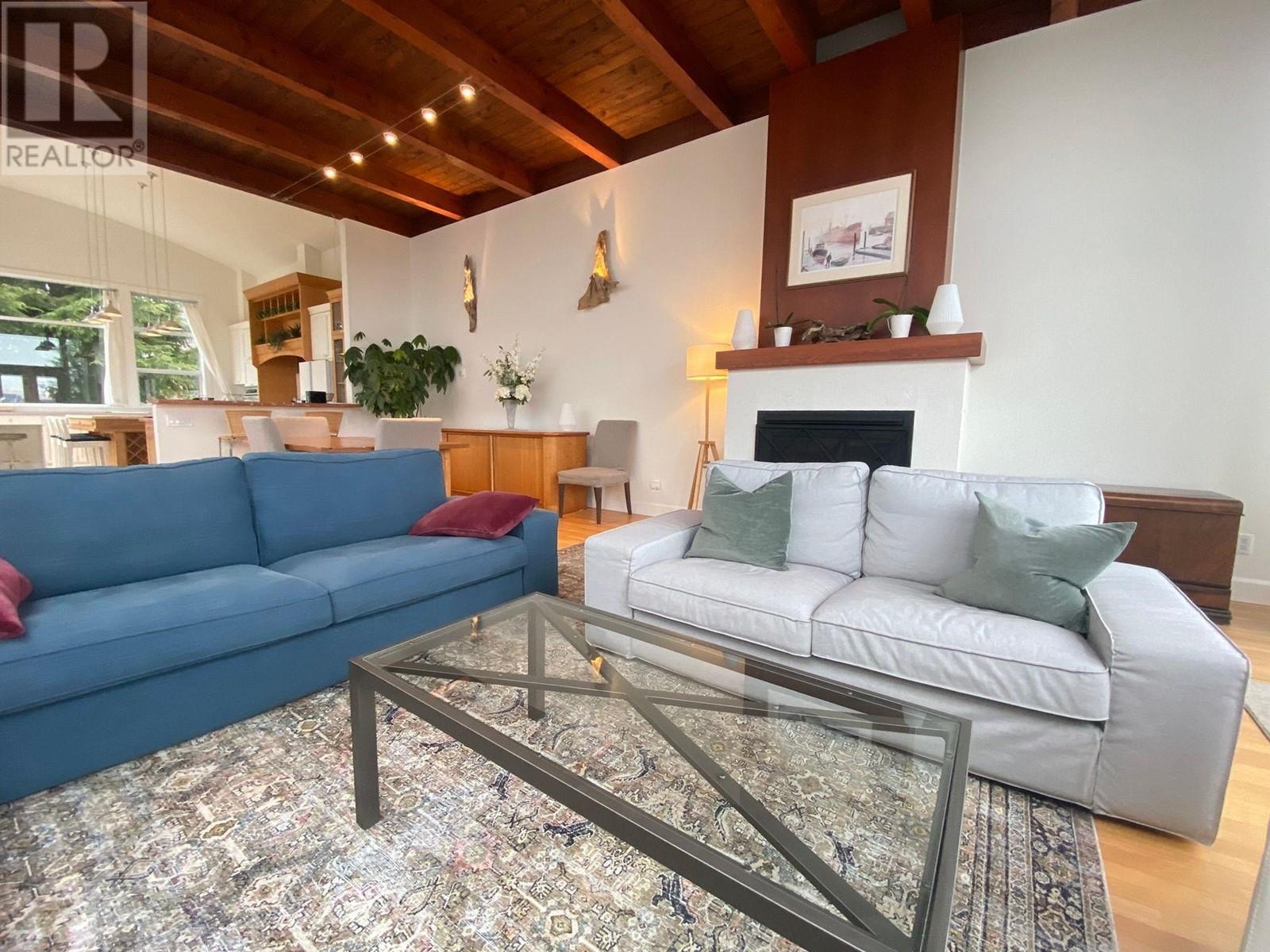 Property Photo:  251 West 6th Street  BC V7M 1K7 