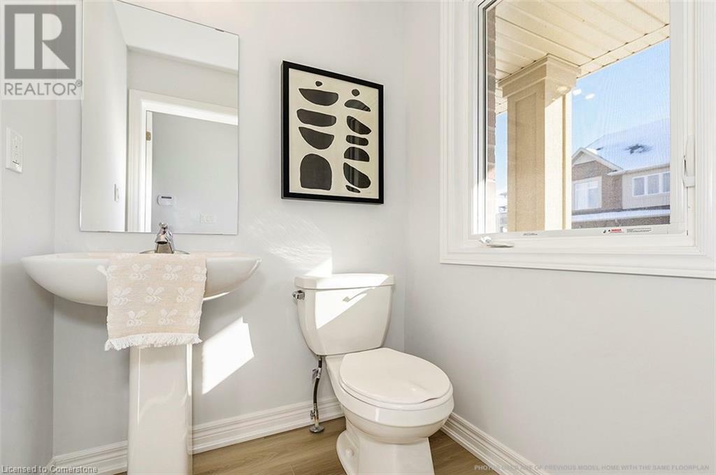 Property Photo: 205 Thames Way 31 ON L0R 1W0