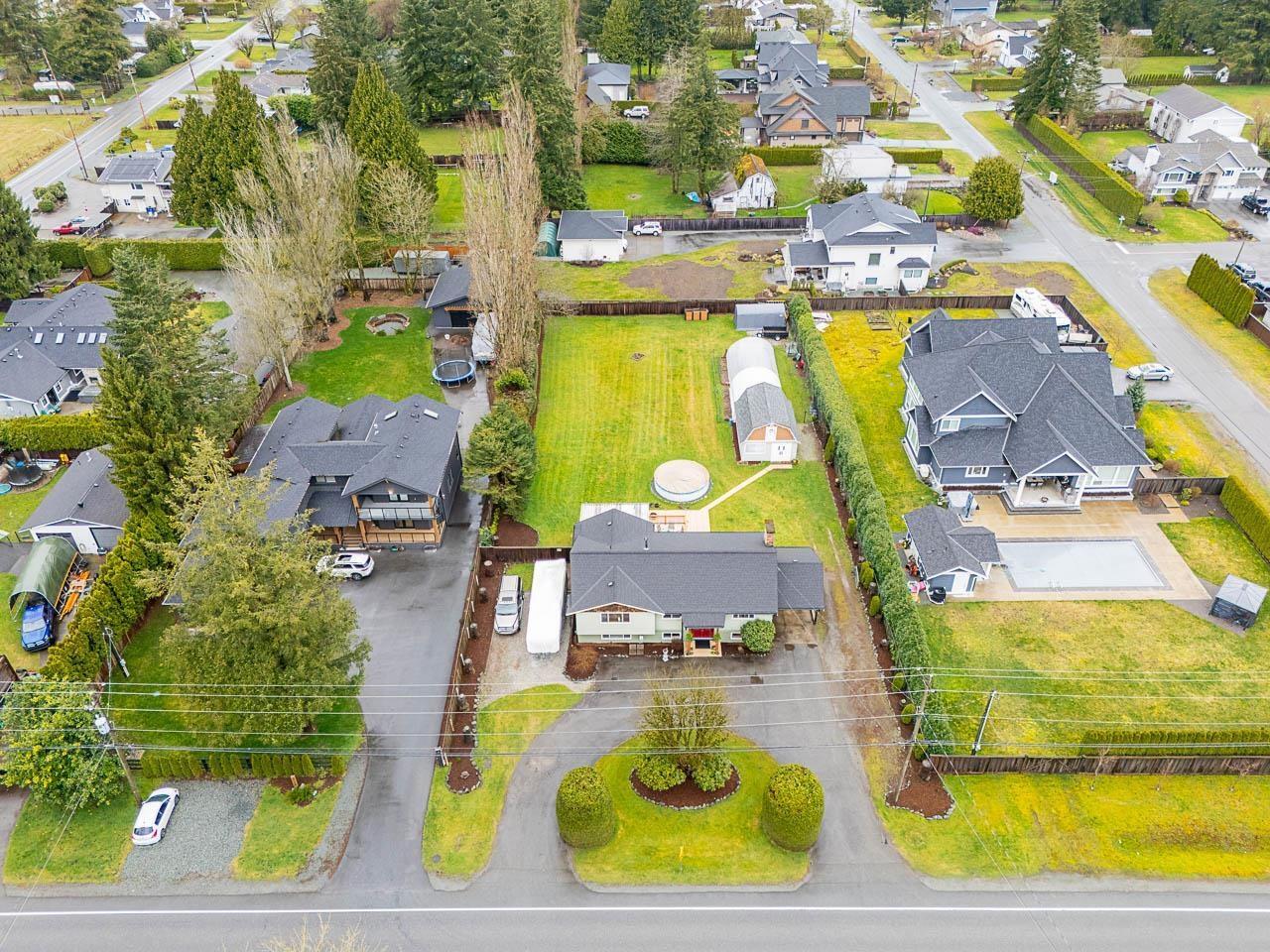 Property Photo: 24457 56 BC V2Z 1B8