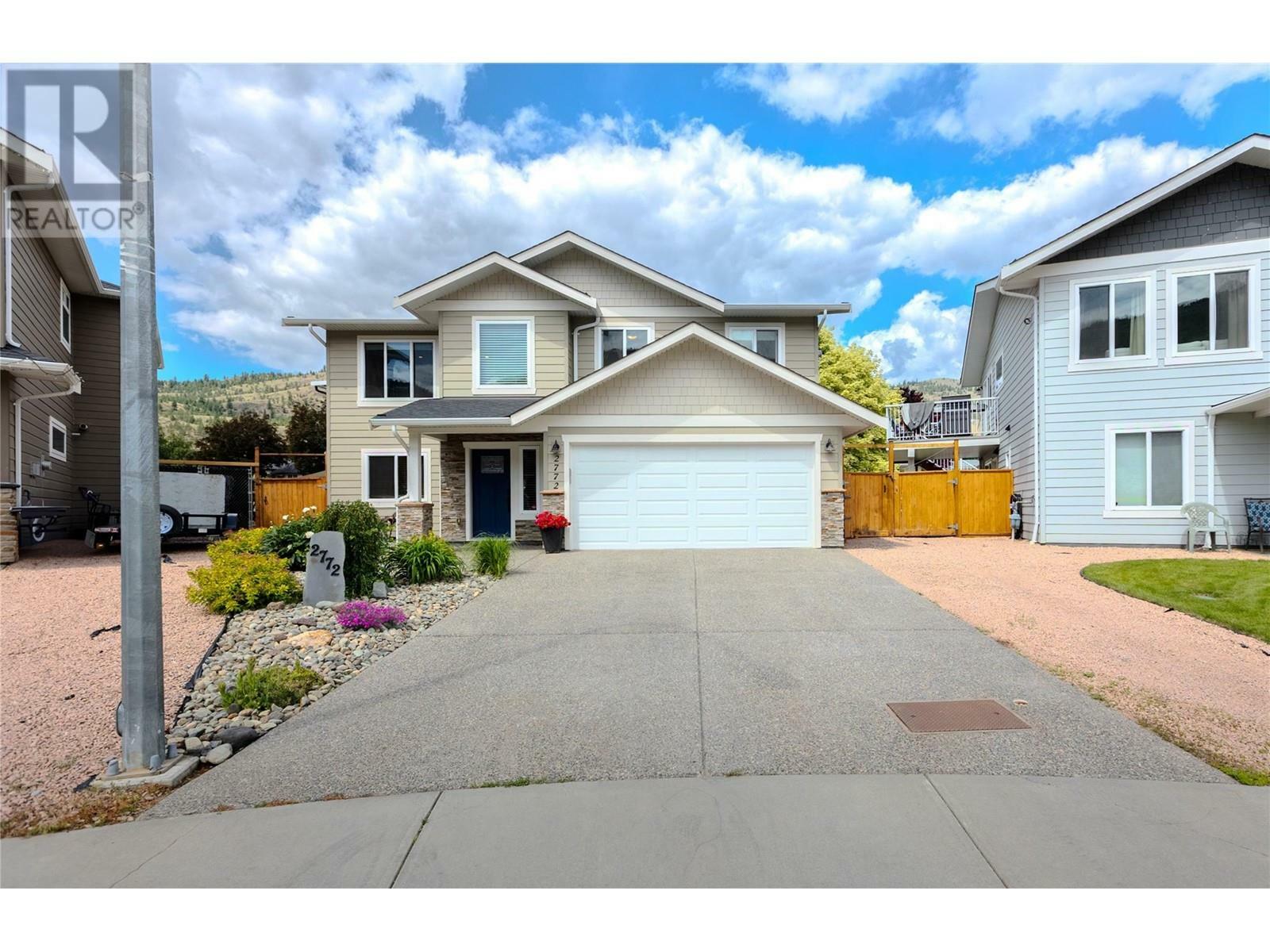 2772 Beachmount Crescent  Kamloops BC V2B 0E6 photo