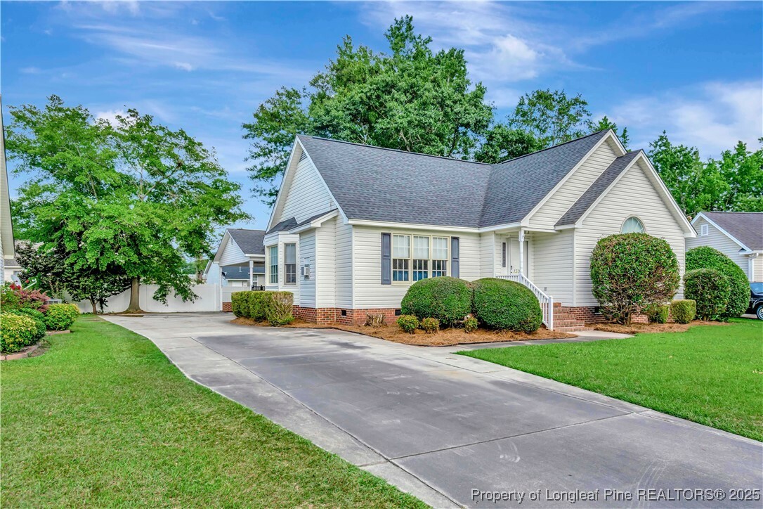 Property Photo: 1502 E 11th Street NC 28358