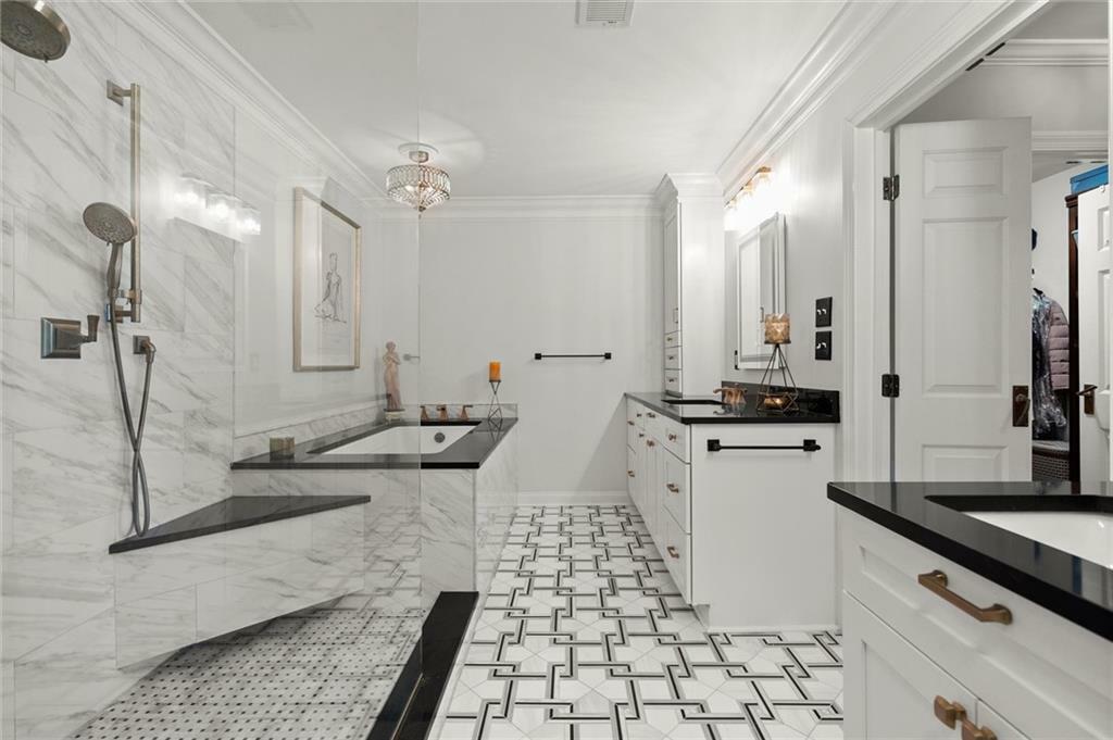 Property Photo: 3330 Overland Drive GA 30075