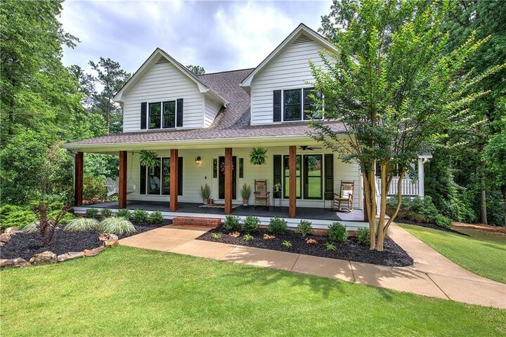 Property Photo:  6095 Fords Road NW  GA 30101 