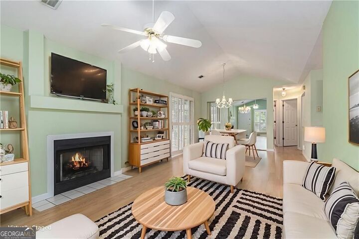 Property Photo: 1908 Brittania Circle GA 30188