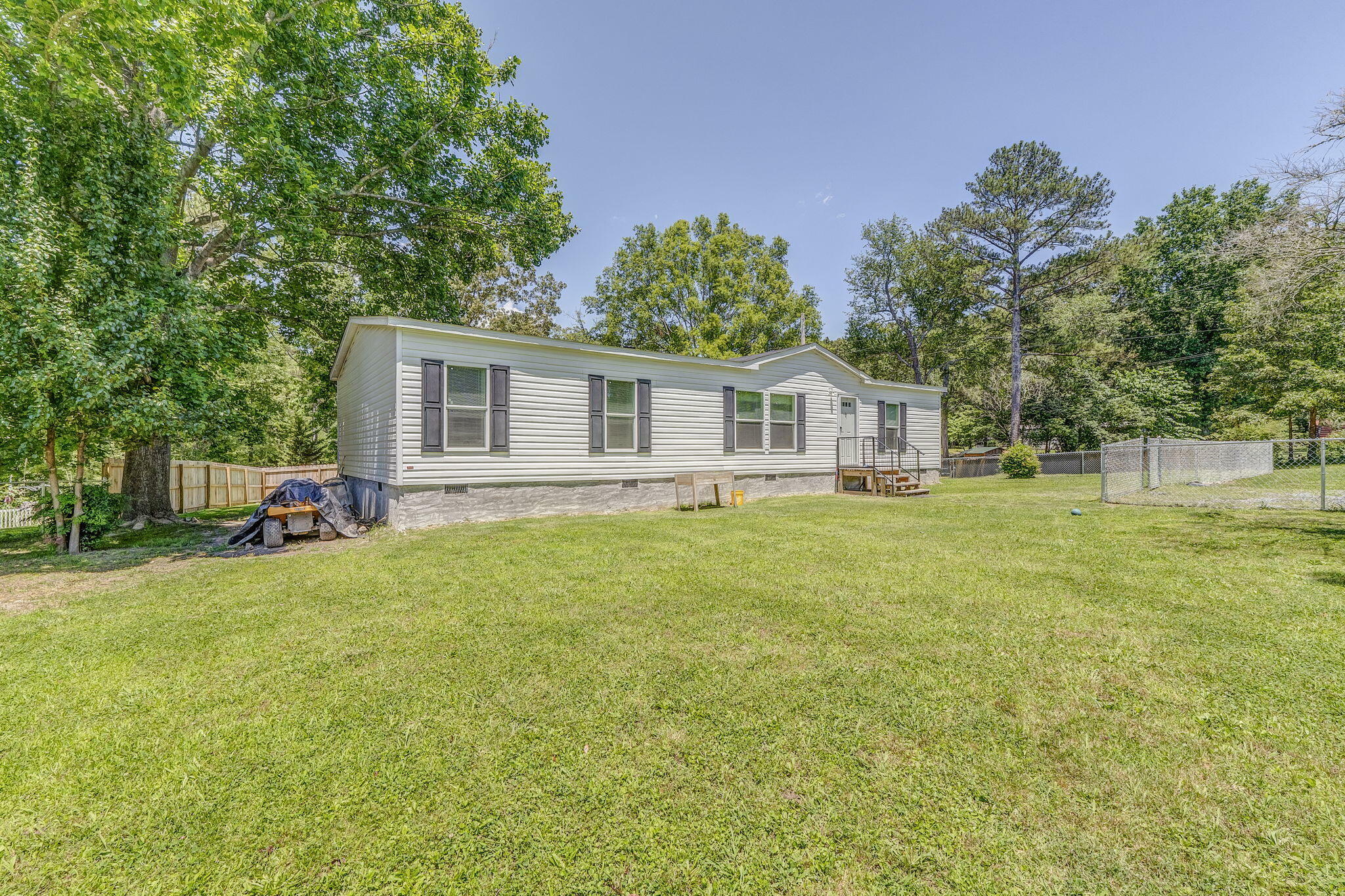 Property Photo: 1005 Cohutta Beaverdale Road GA 30710