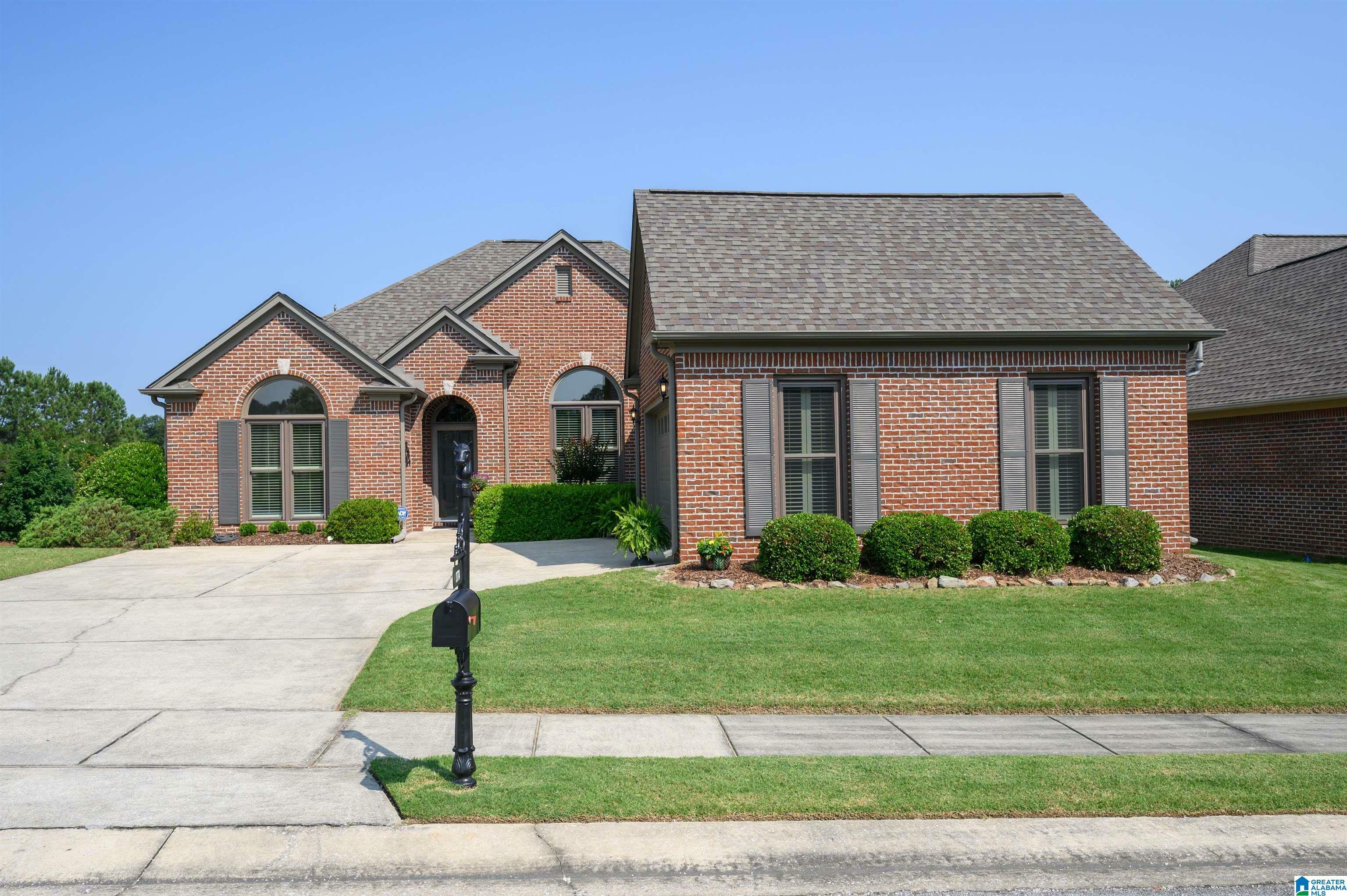 Property Photo: 3774 Crossings Crest AL 35242