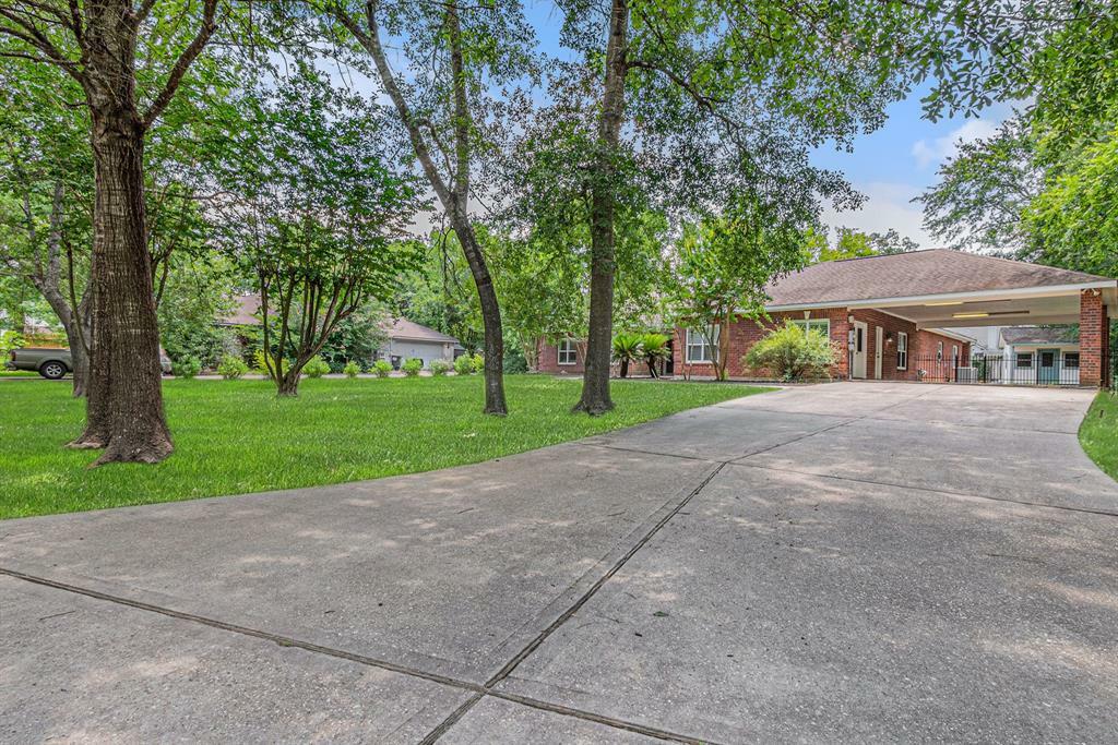Property Photo:  32806 W Westwood Square West Drive  TX 77354 