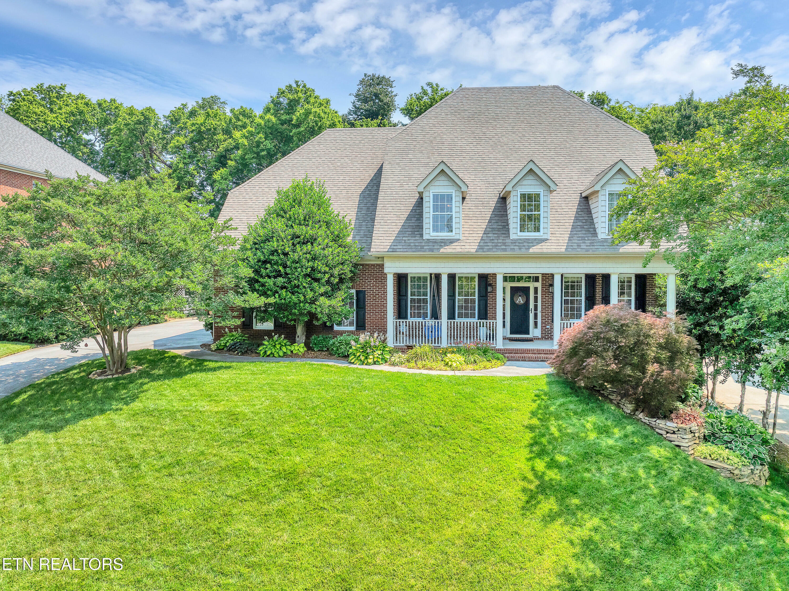 Property Photo: 10212 Meadow Ridges Lane TN 37922