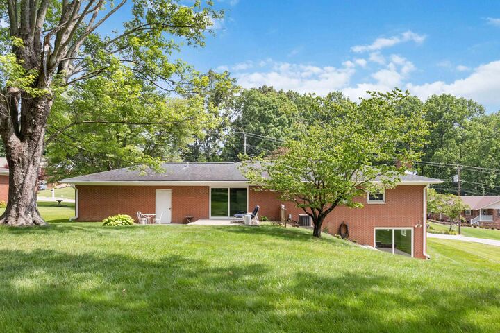 Property Photo: 131 Reasor Street KY 40701