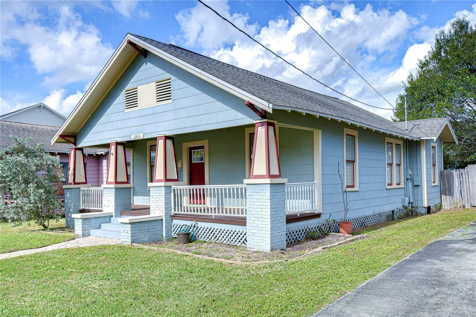 Property Photo: 205 W Emma Street FL 33603