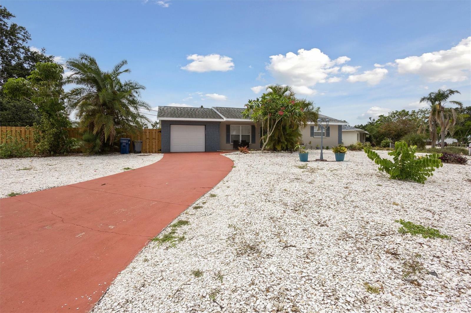 4303 83rd Street W  Bradenton FL 34209 photo