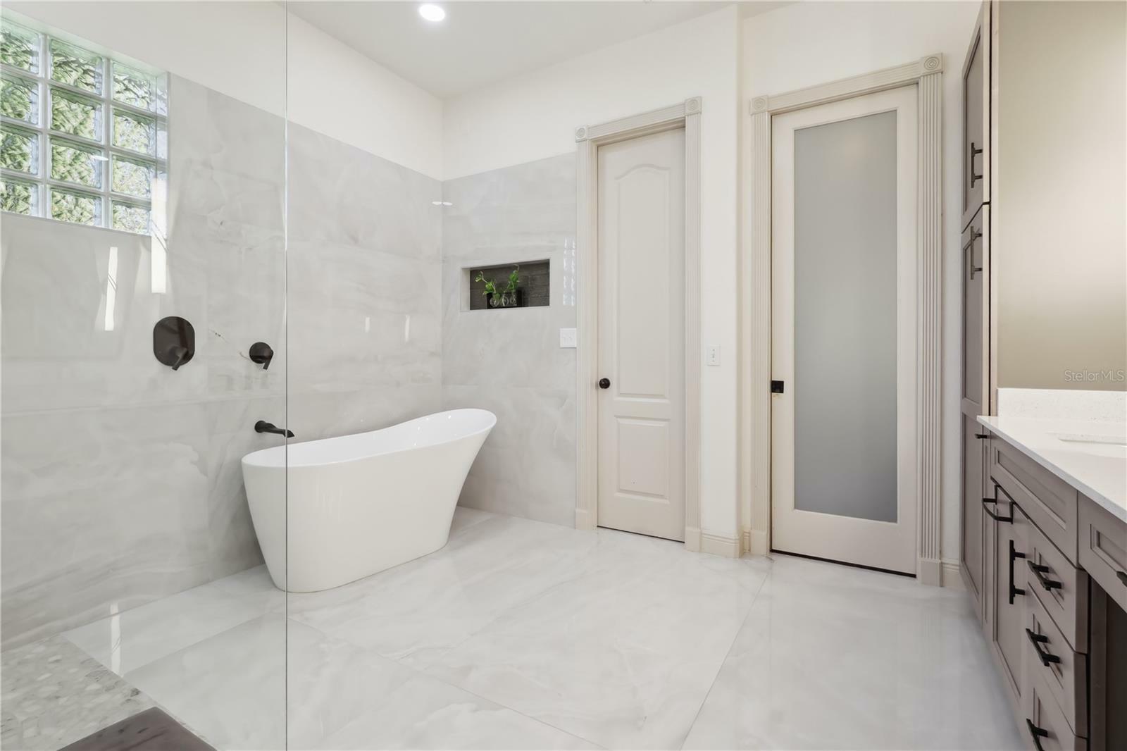 Property Photo:  4696 Del Sol Boulevard  FL 34243 