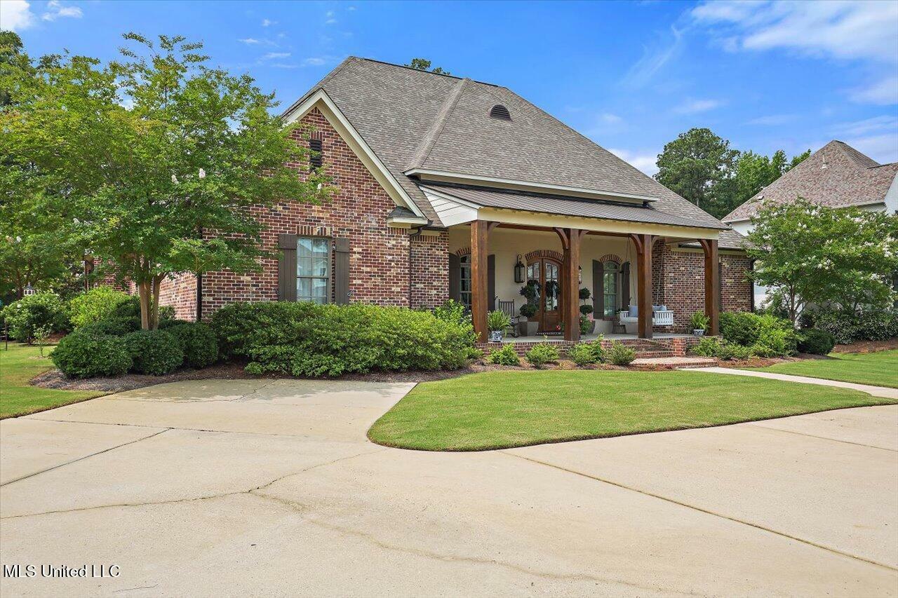 Property Photo: 181 Ironwood Plantation Boulevard MS 39110