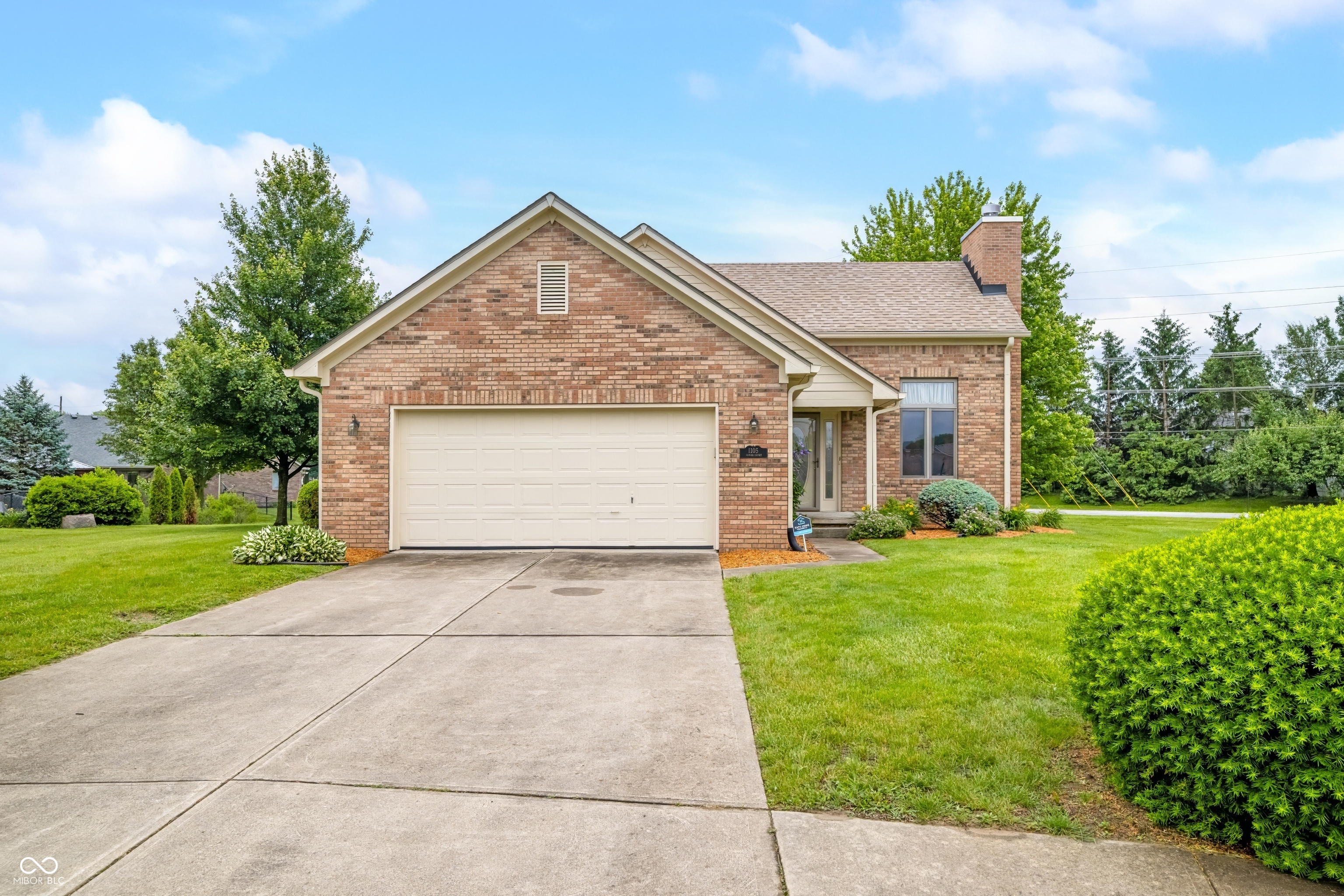 Property Photo: 1105 Sarah Court IN 46142