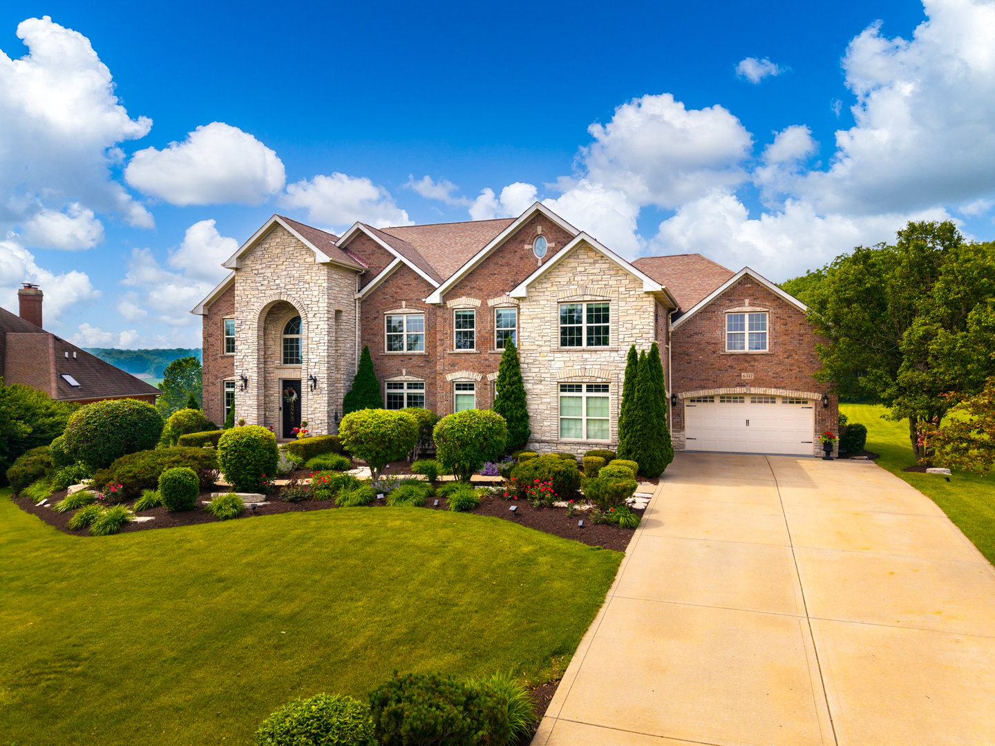 Property Photo: 6341 Whitetail Ridge Court IL 60560