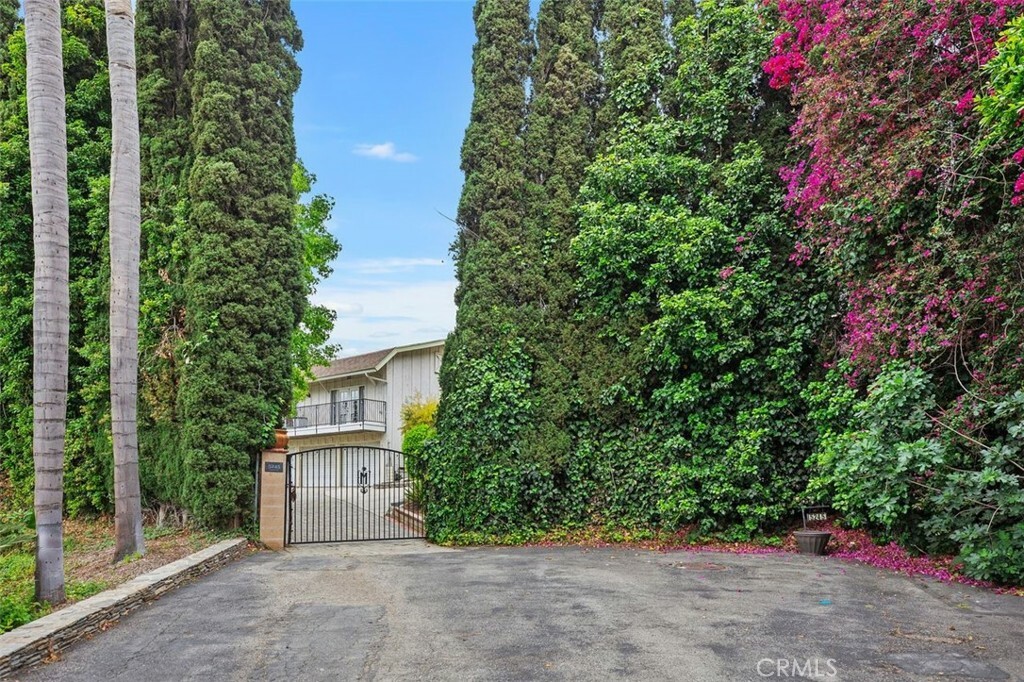 Property Photo: 5245 Grandview Avenue CA 92886