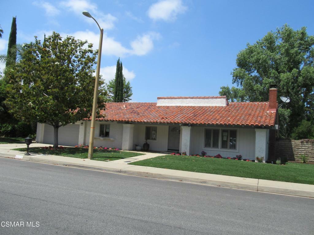 Property Photo: 2257 Glastonbury Road CA 91361