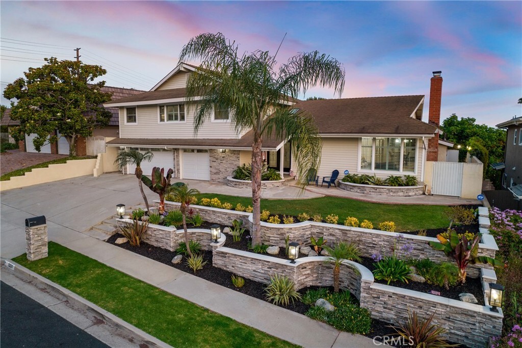 Property Photo: 1231 Northwood Avenue CA 92821