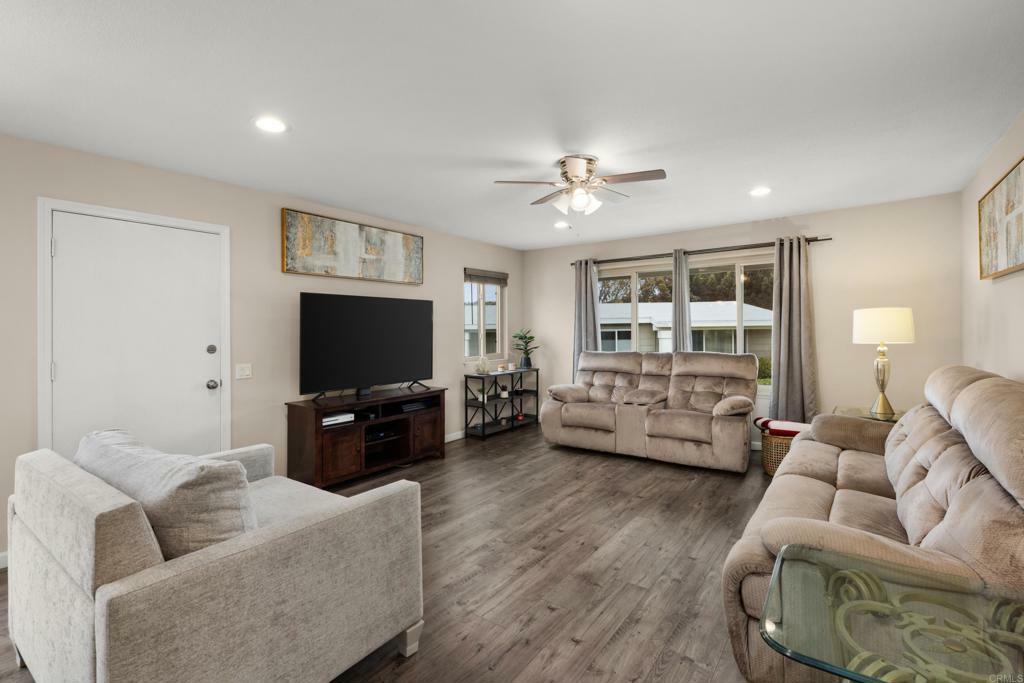 Property Photo: 3673 Brandywine Street CA 92057