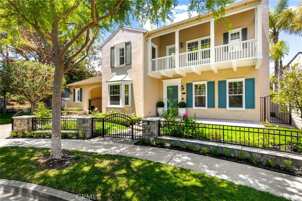 Property Photo: 3 Seabluff CA 92660