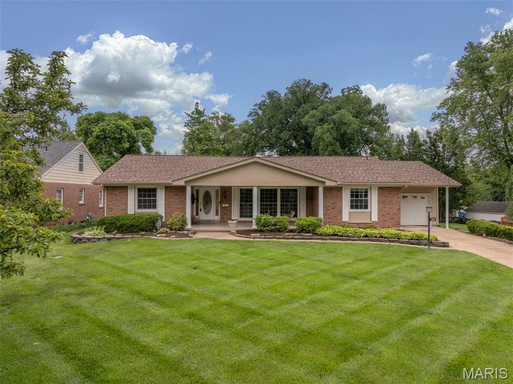 Property Photo: 1726 Sibley Street MO 63301