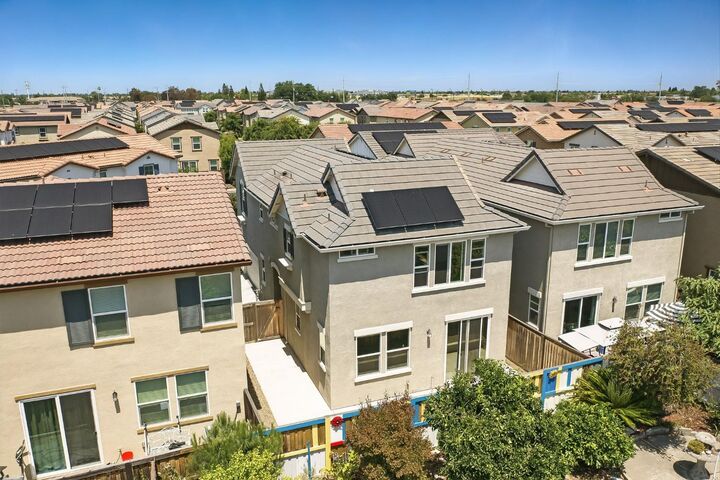 Property Photo:  8158 Kramer Ranch Lane  CA 95758 