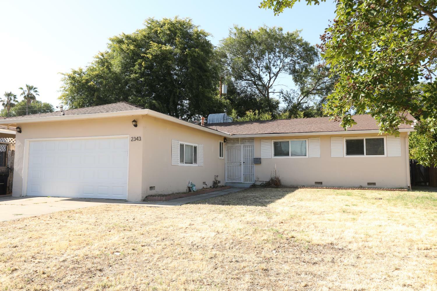 2343 Thompson Way  Sacramento CA 95822 photo
