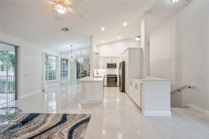 Property Photo:  74 Silver Oaks Circle 9-202  FL 34119 