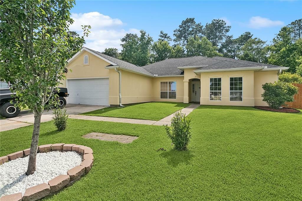 Property Photo: 140 Dillon Drive LA 70461