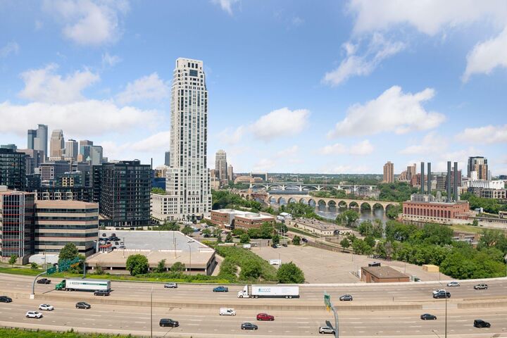 Property Photo:  1920 S 1st Street 1502  MN 55454 