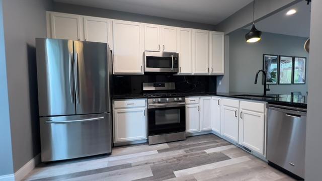 Property Photo:  427 2nd Street NE  MN 55343 