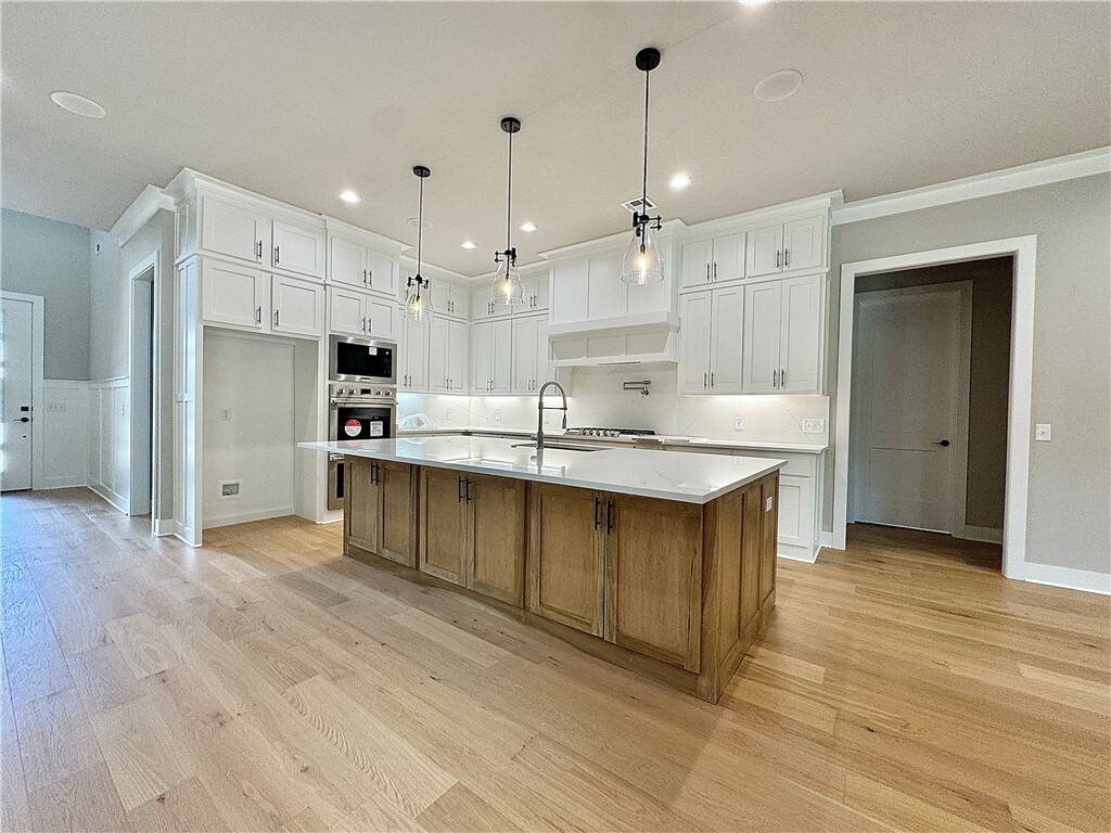 Property Photo: 3801 SW Limelight Lane AR 72713