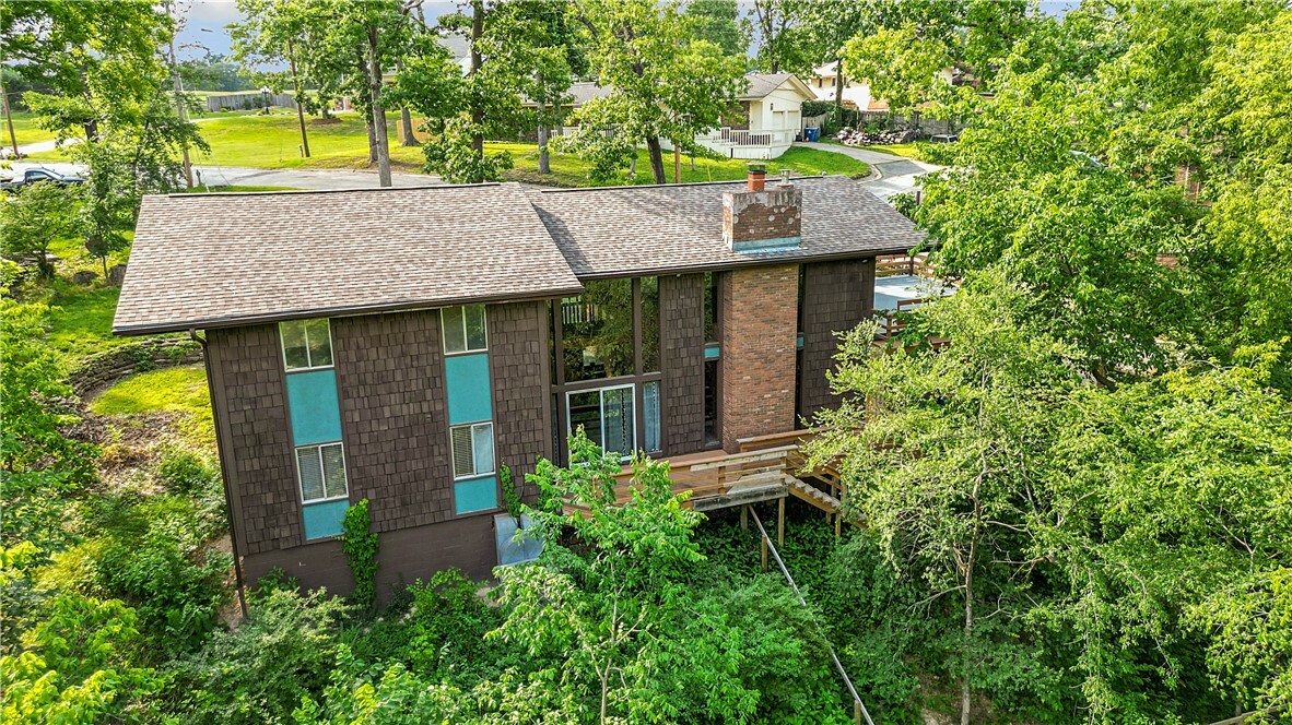 Property Photo: 1610 Robinhood Road AR 72712