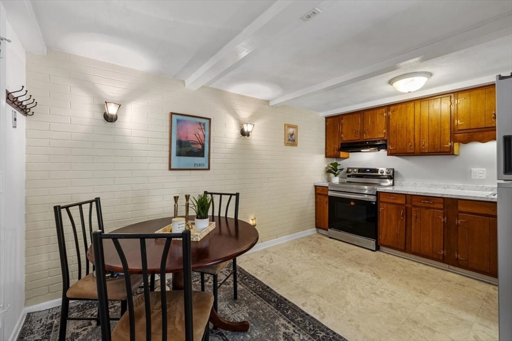 Property Photo: 267 Neck Street 5A MA 02191