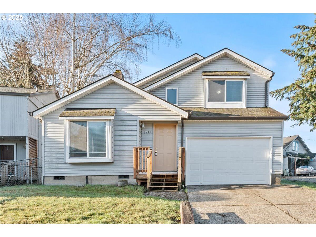 Property Photo: 2427 SW 218th Dr OR 97003