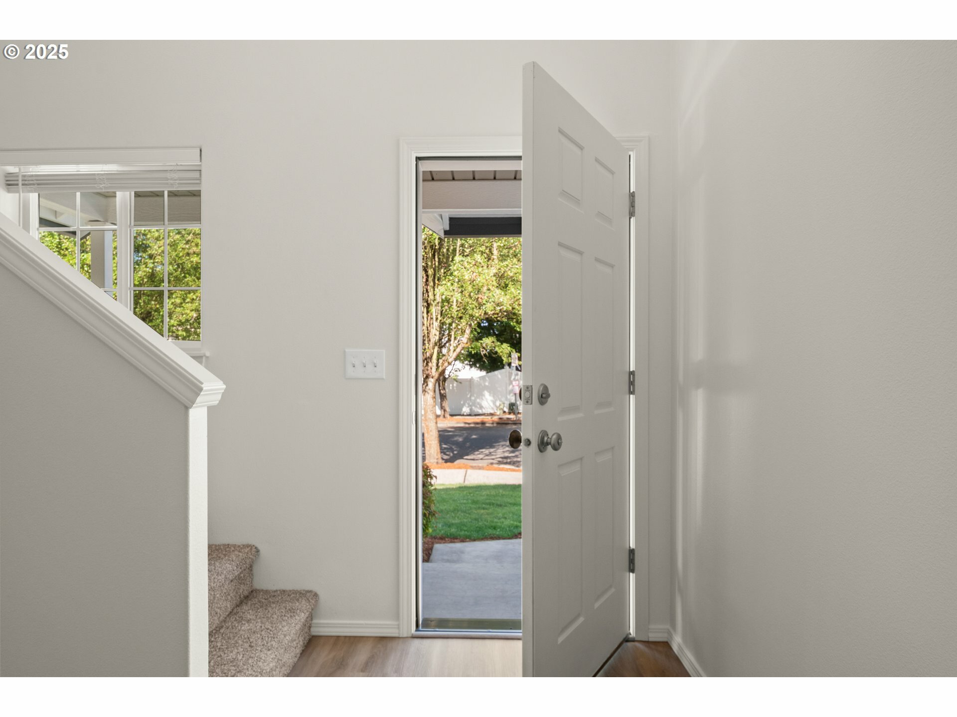 Property Photo:  2607 NE 127th Ave  WA 98684 