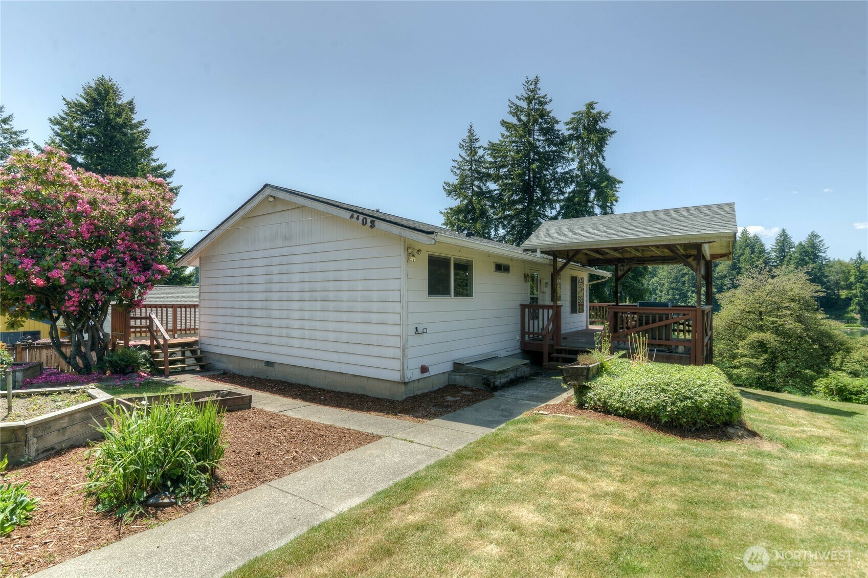 Property Photo: 4103 Ward Lake Court SE WA 98501