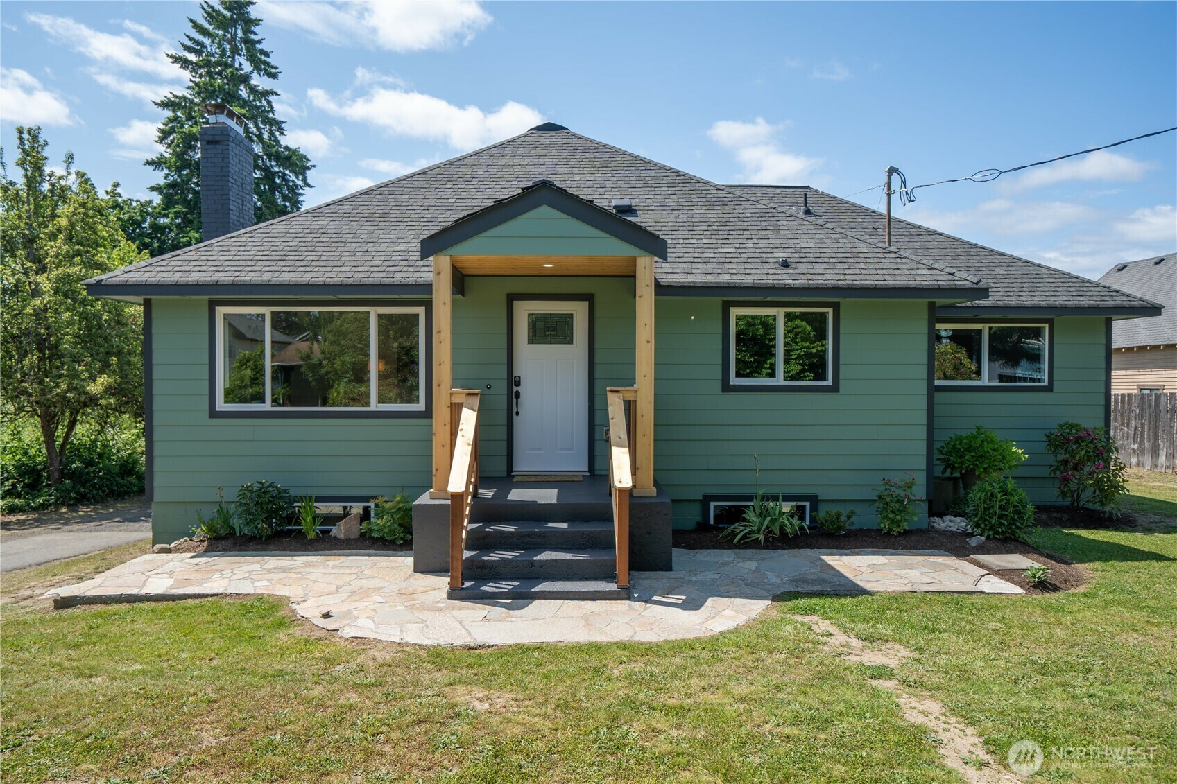 Property Photo: 2114 Sidney Avenue WA 98366