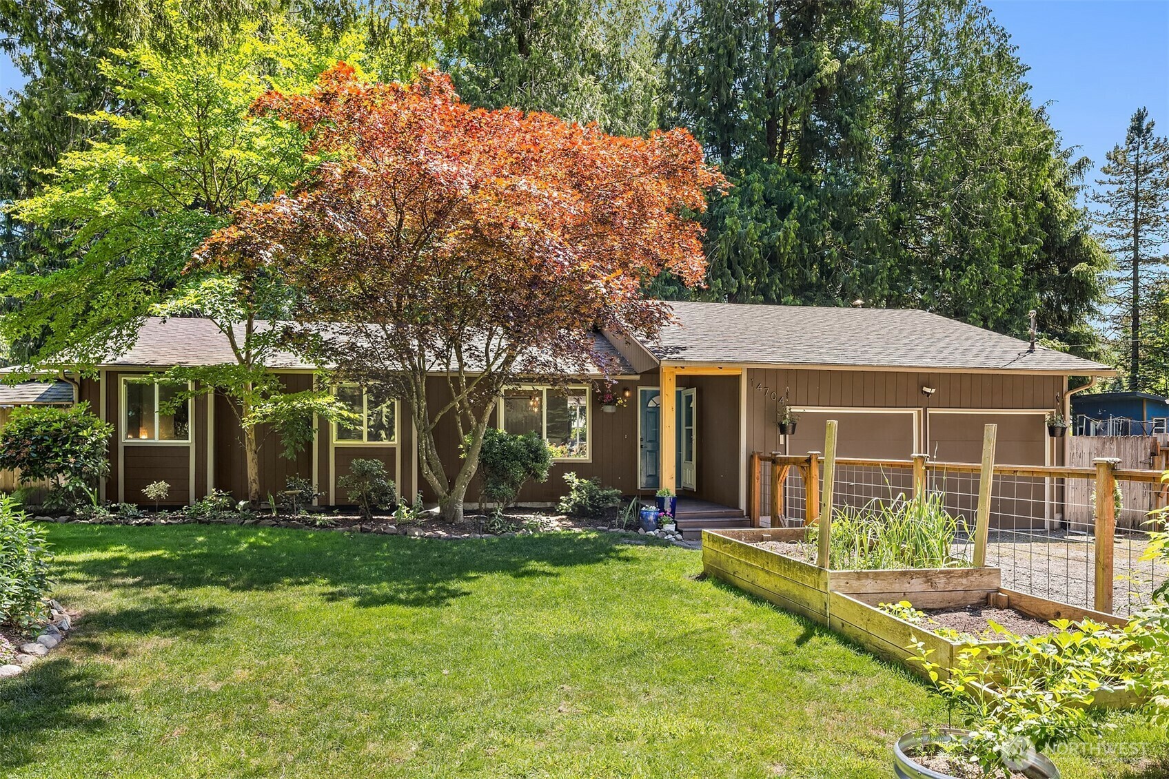 Property Photo: 14704 442nd Avenue SE WA 98045