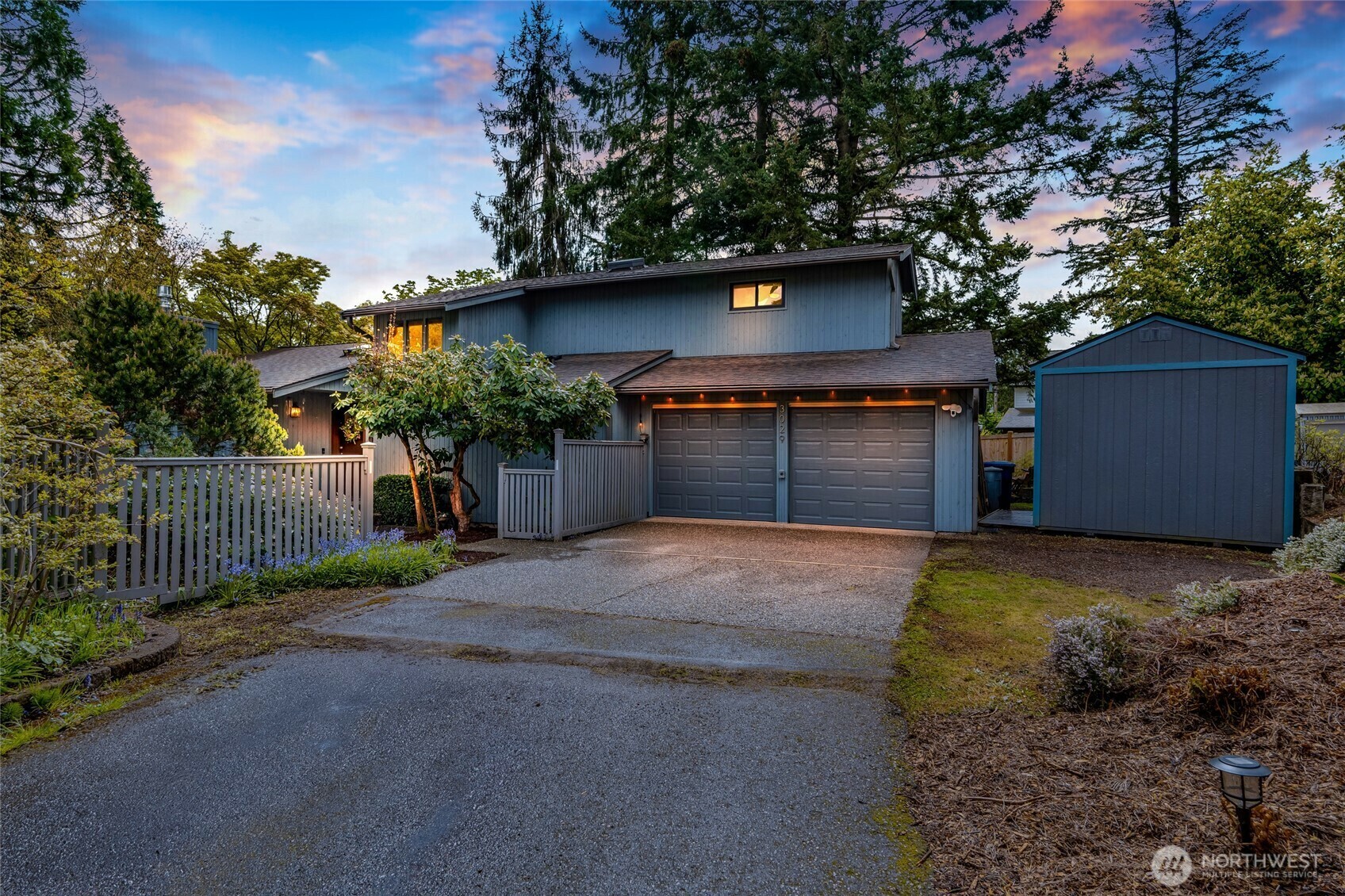 Property Photo: 3029 NE 201st Place WA 98155