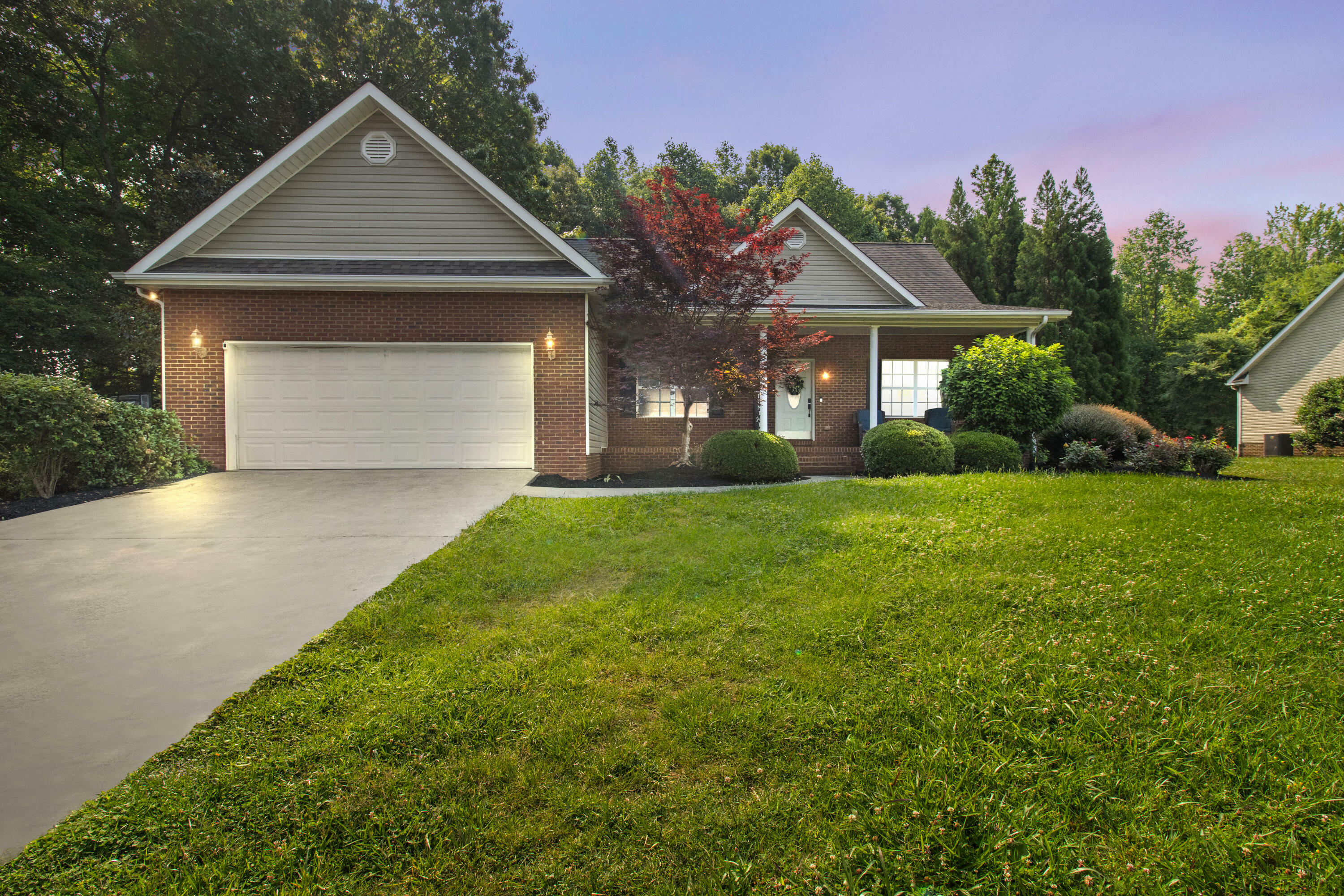 Property Photo: 104 Shadows Lawn Drive TN 37303