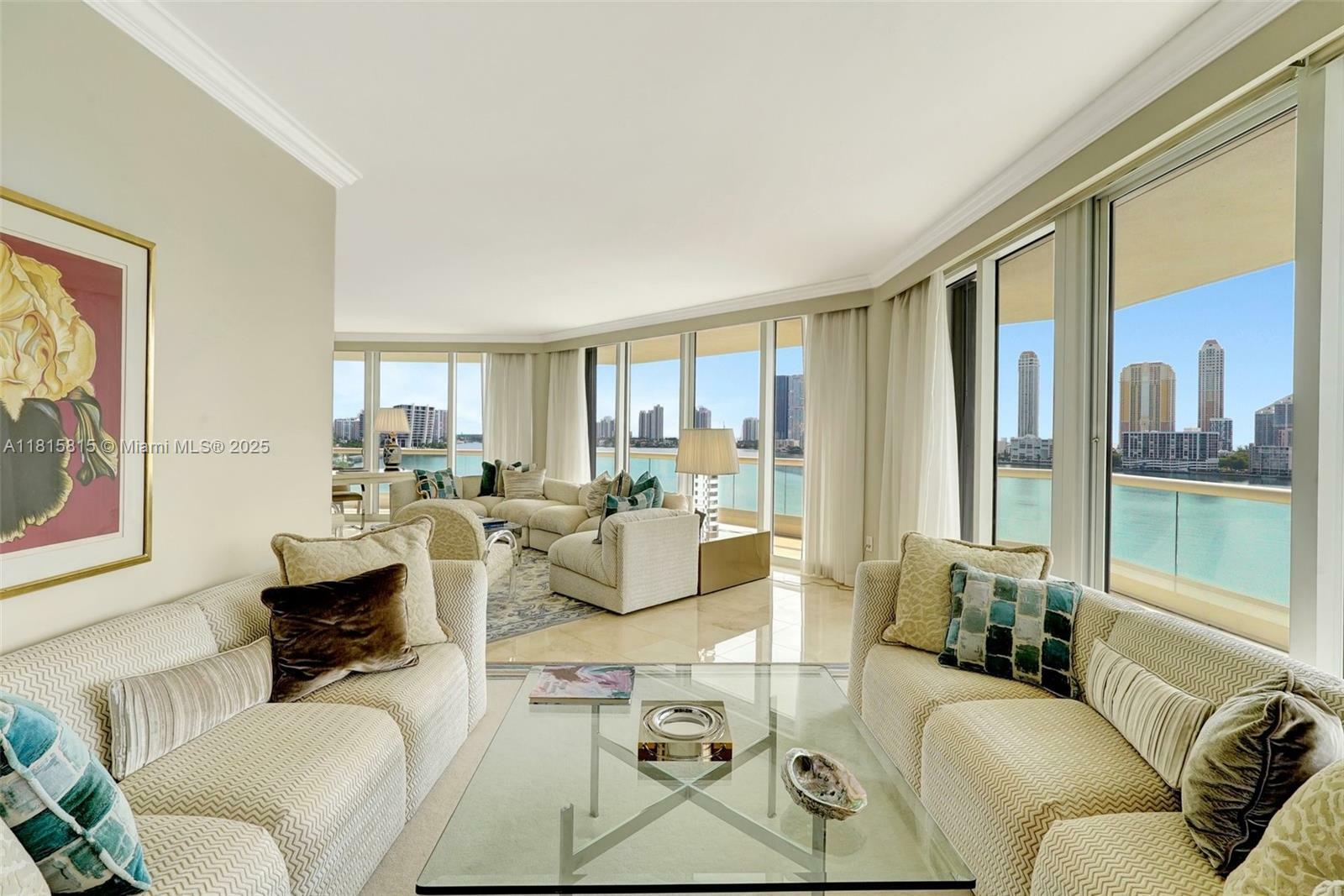 Property Photo: 2600 Island Blvd 904 FL 33160