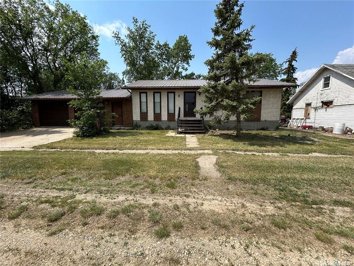 8 McCulloch Street  Fillmore SK S0G 1N0 photo
